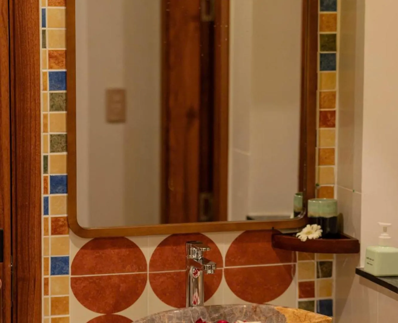 호텔 De'Hoian Holiday Villa 호이안